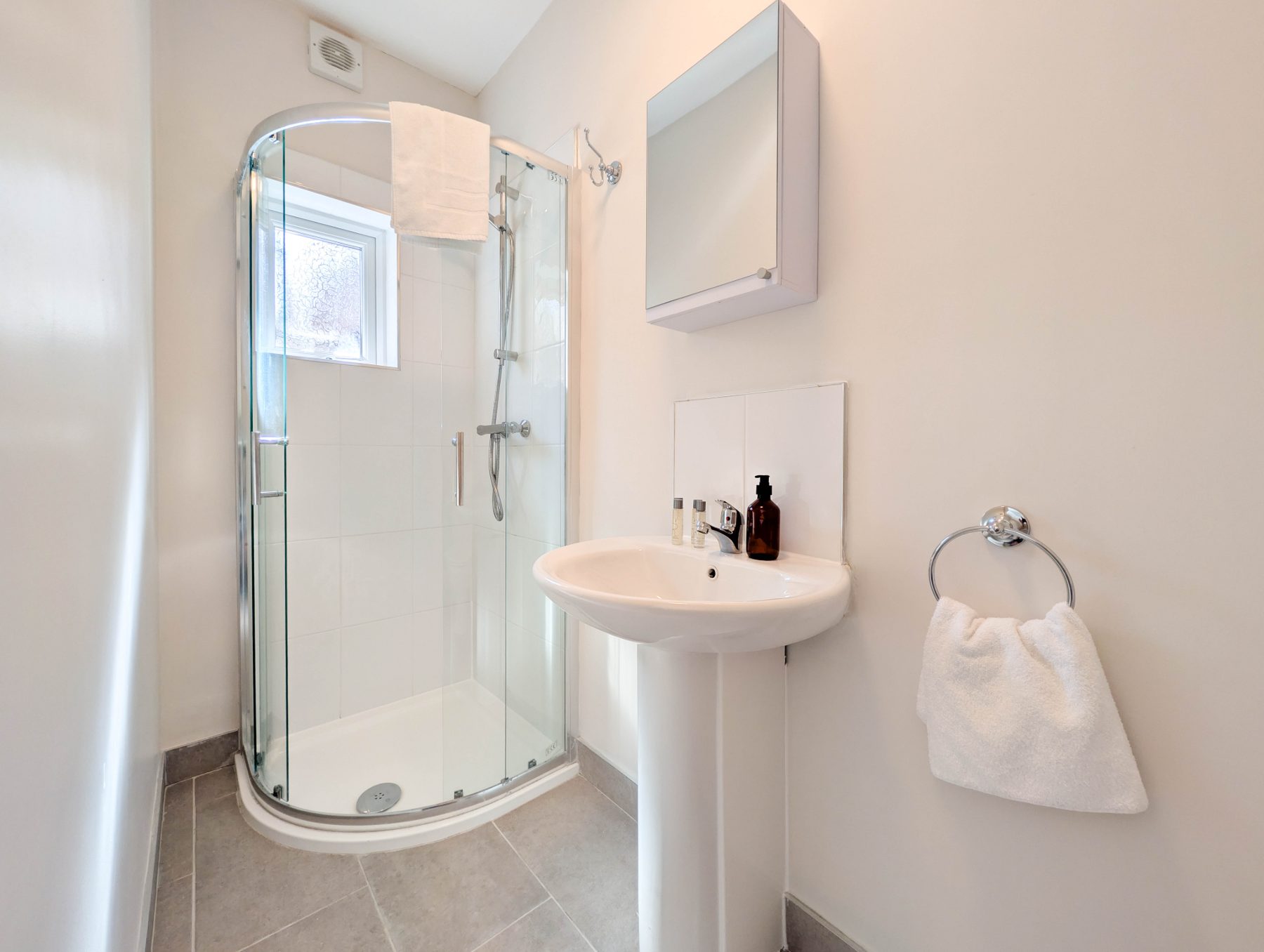 ENSUITE